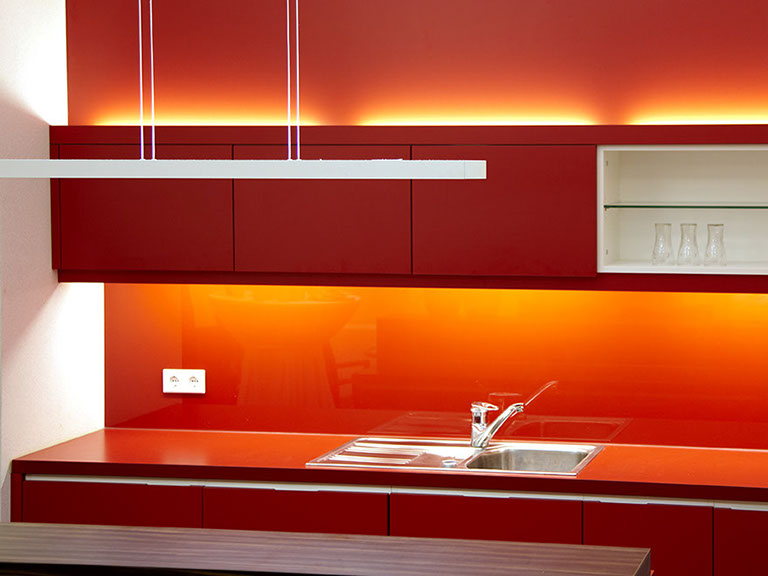 Tischlerei Kuhlmann-Referenz-Minniküche- Hallenbad-Stad Schloß Holte Stukenbrock 