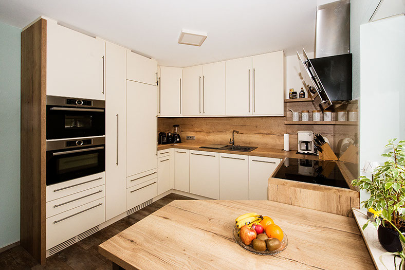 Tischlerei Kuhlmann-Referenz-Ansicht Einbauküche