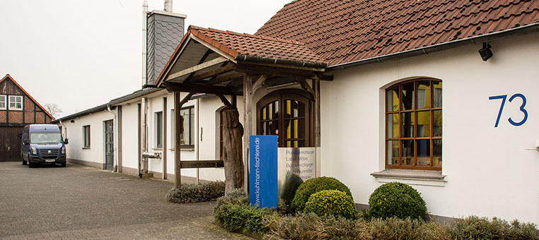 Tischlerei Kuhlmann Bild der Werkstatt von aussen