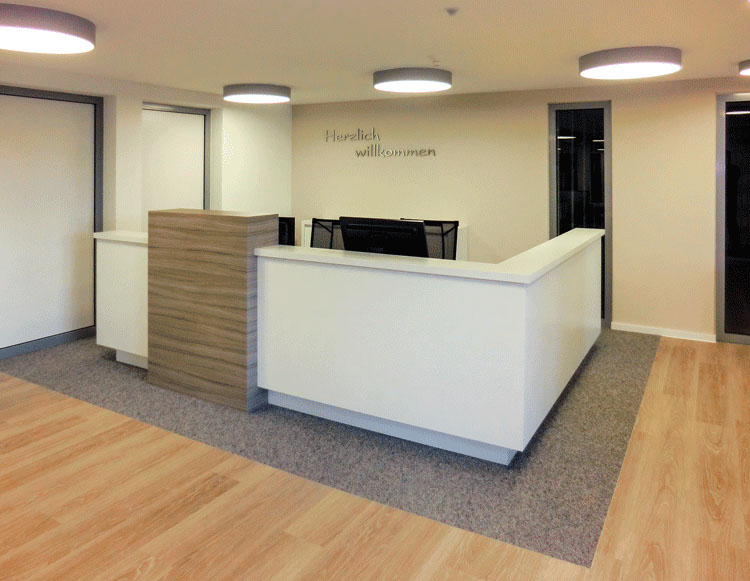 Tischlerei Kuhlmann-Referenz-Ansicht von der Büroausstattung